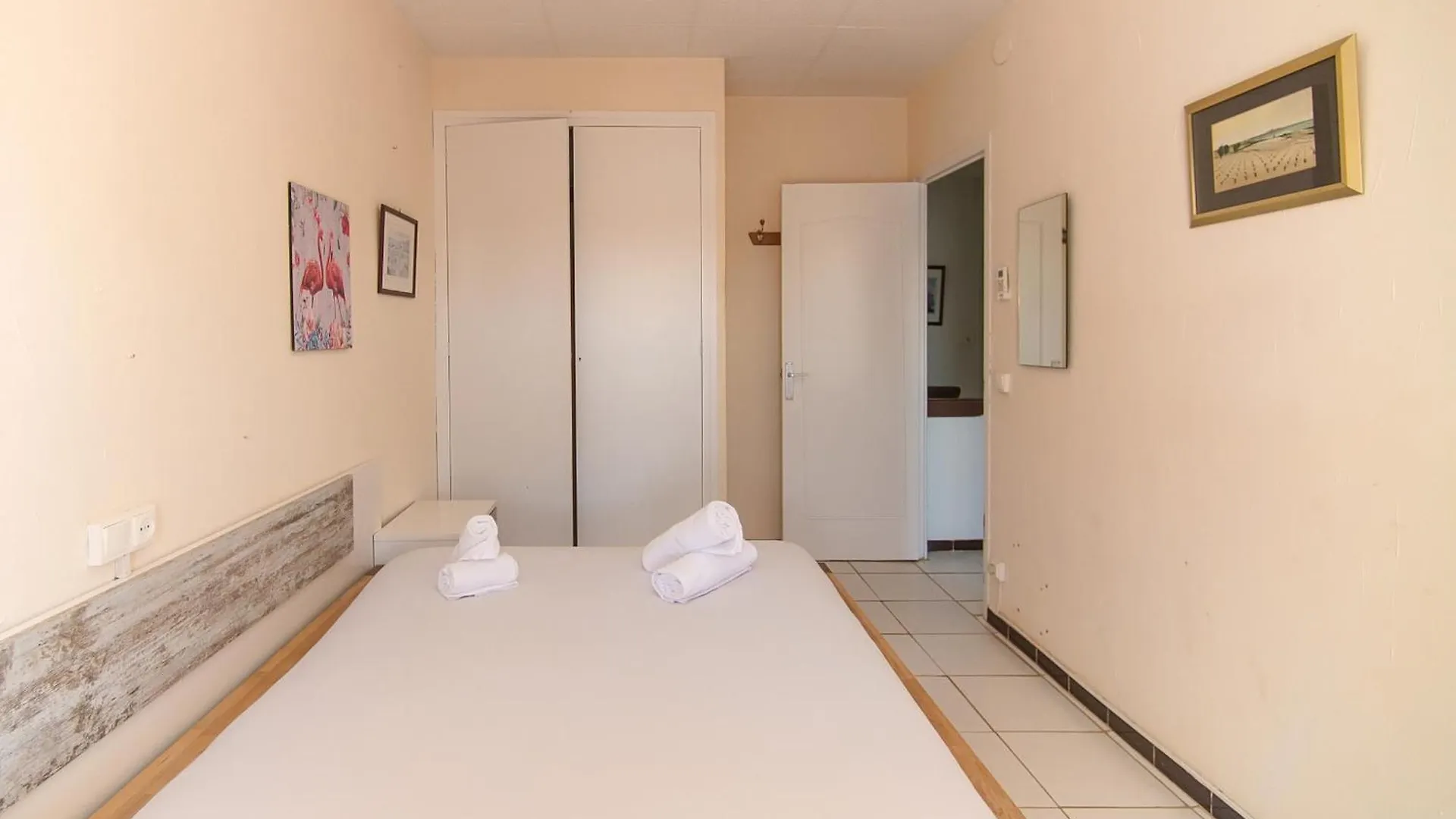 Welcs Casa 240 Emp Con Piscina Y Vista Al Canal Empuriabrava
